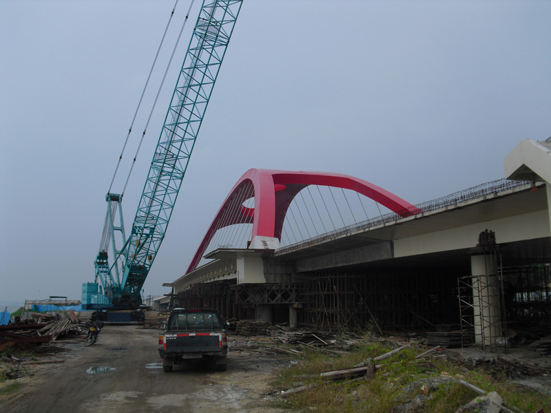 北海高德港大橋(16) - 廣西三象建筑安裝工程有限公司 www.dygangyou.com