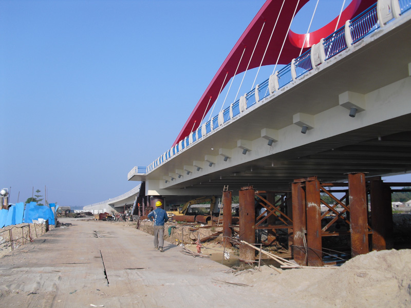 北海高德港大橋(19) - 廣西三象建筑安裝工程有限公司 www.dygangyou.com