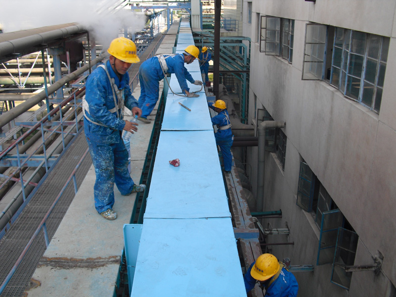 鳳凰紙業(yè)電纜橋架防腐(20) - 廣西三象建筑安裝工程有限公司 www.dygangyou.com